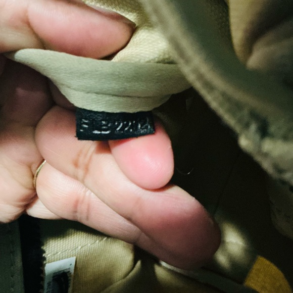 Marc Jacobs Tan Tote Bag - Picture 10 of 12